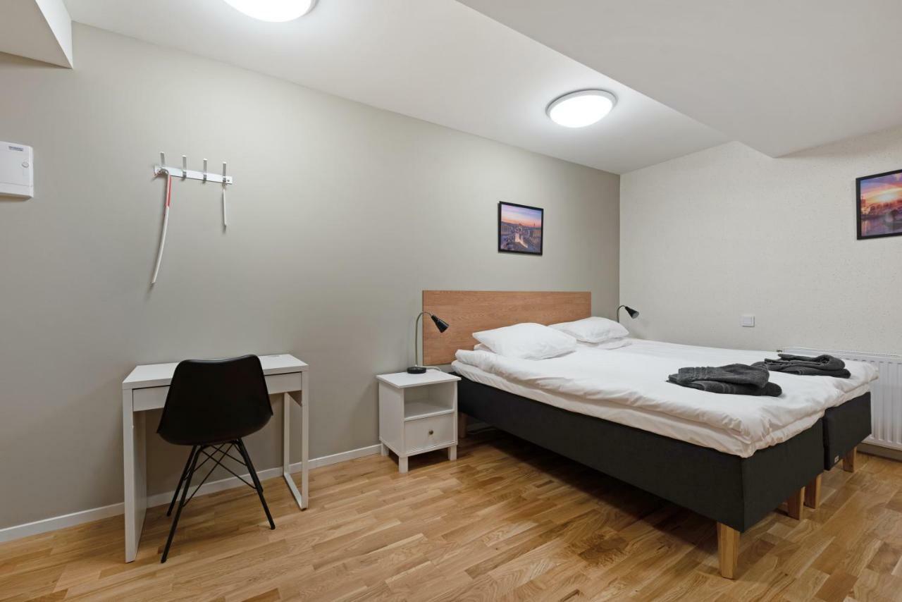 Chefens Hotell Södertälje Buitenkant foto